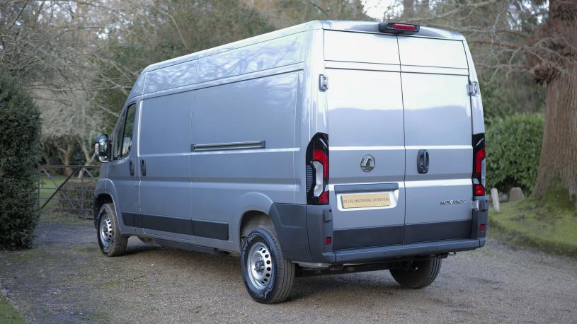 3454359 205kW 110kWh H2 Van Prime Auto [22kW]