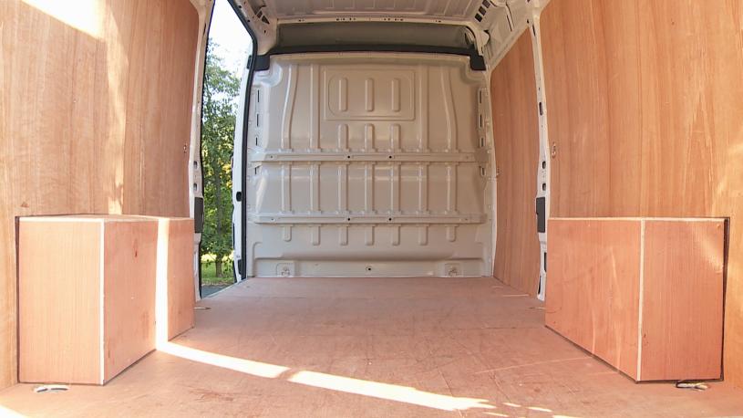 3454228 205kW 110kWh H3 Van Professional Auto [22kW]