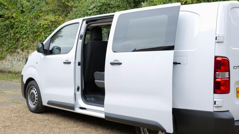 3450424 2.2 D 150ps Van Driver