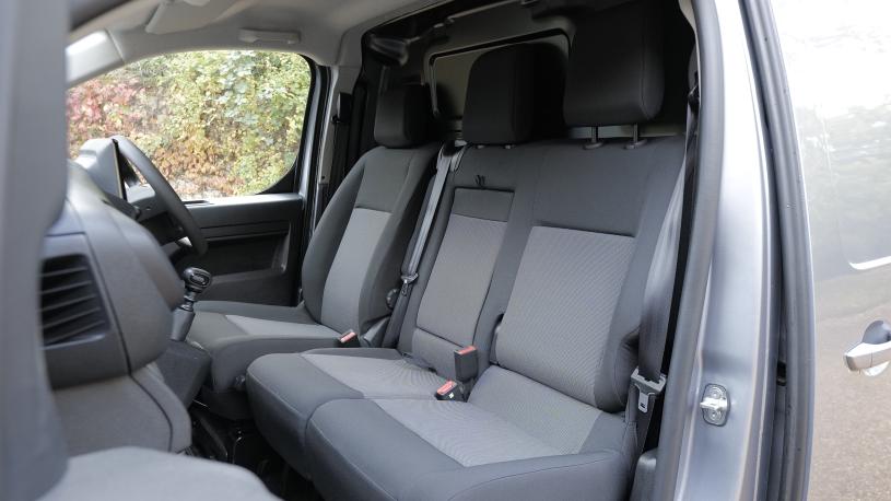 3454236 100kW 75kWh Asphalt Van Auto [11kW]