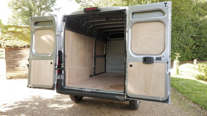 3469479 2.2 BlueHDi 140 H2 Crew Van Professional